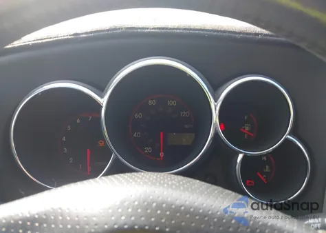 2004 Toyota Matrix Xr from USA, damaged, VIN 2T1KR32E54C185389